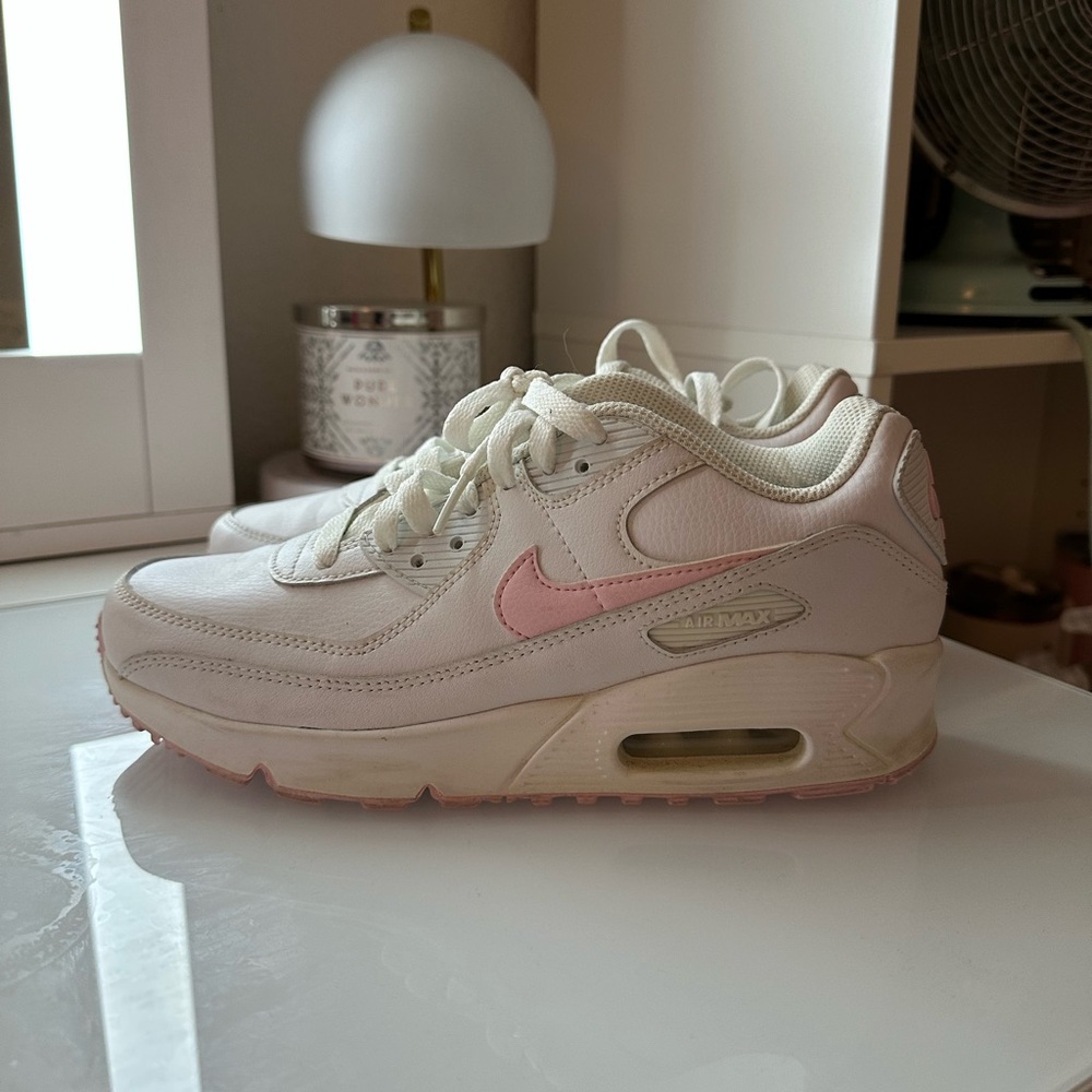 Nike Air Max 90 White Pink Sneakers